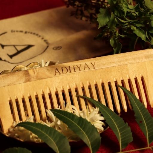 Neem Wood Combs : Pack of 2 - Image 3